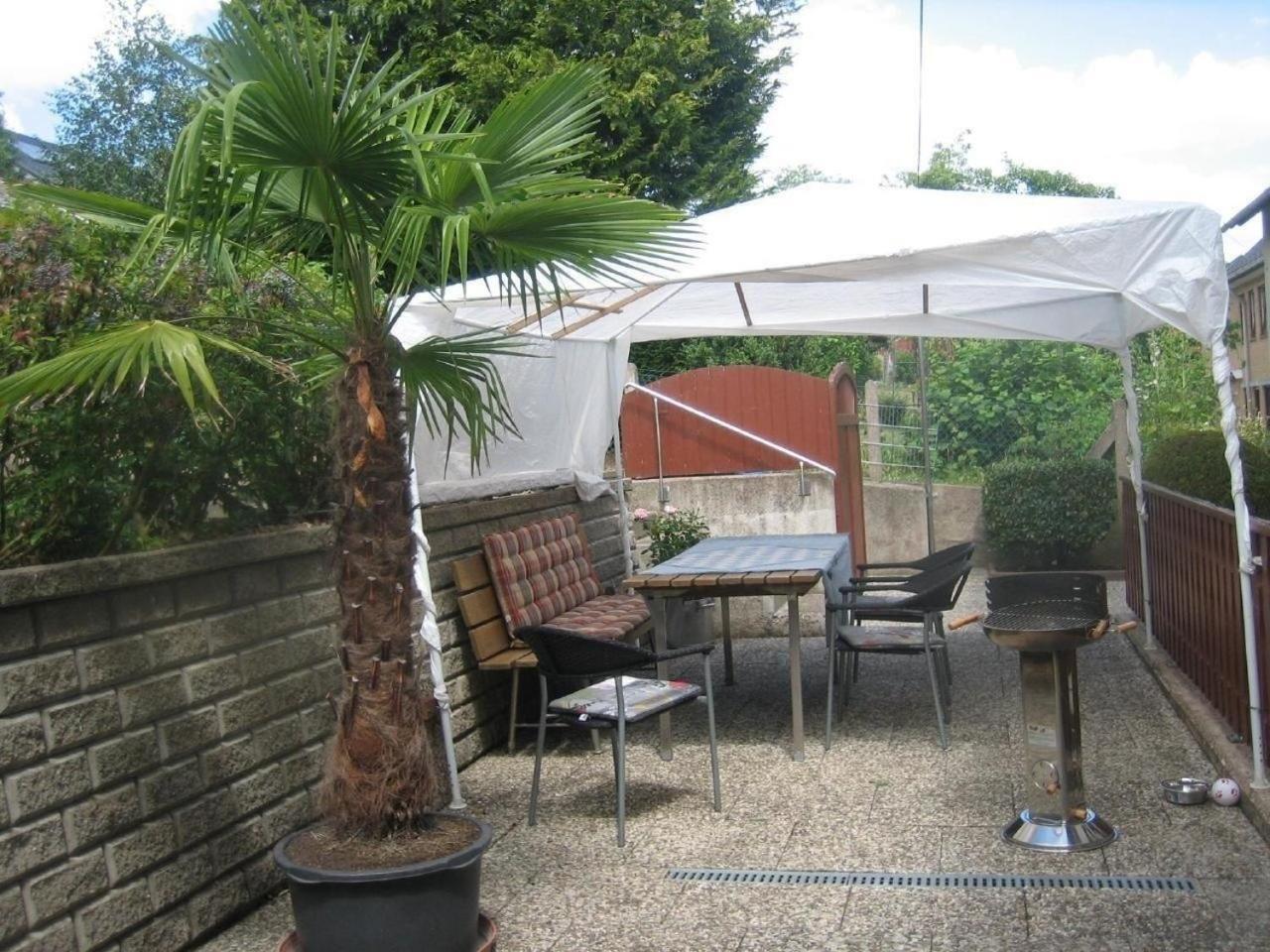 Grosse Wohnung In Polle Mit Grill Und Garten Exterior foto